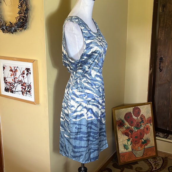 BANANA REPUBLIC Size 14 100% Crinkle Silk Ocean Beach Waves Tankdress $149 NEW - Picture 3 of 16